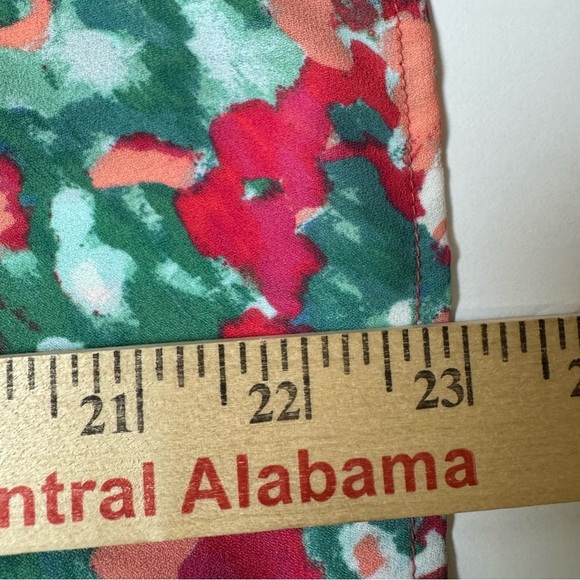 Talbots Multi-Colored Sleeveless Blouse - Picture 7 of 7